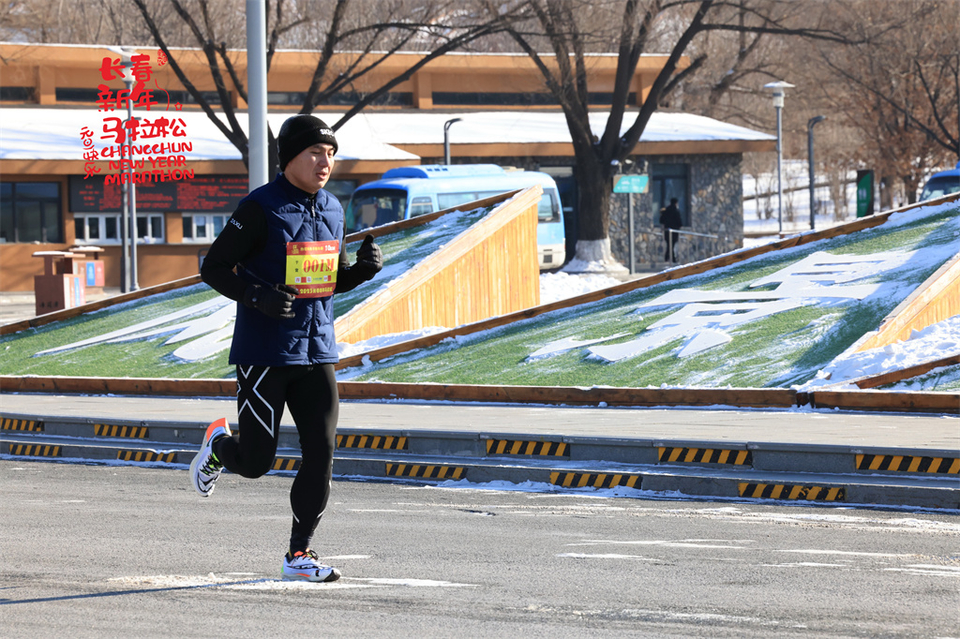 751A1592_调整大小