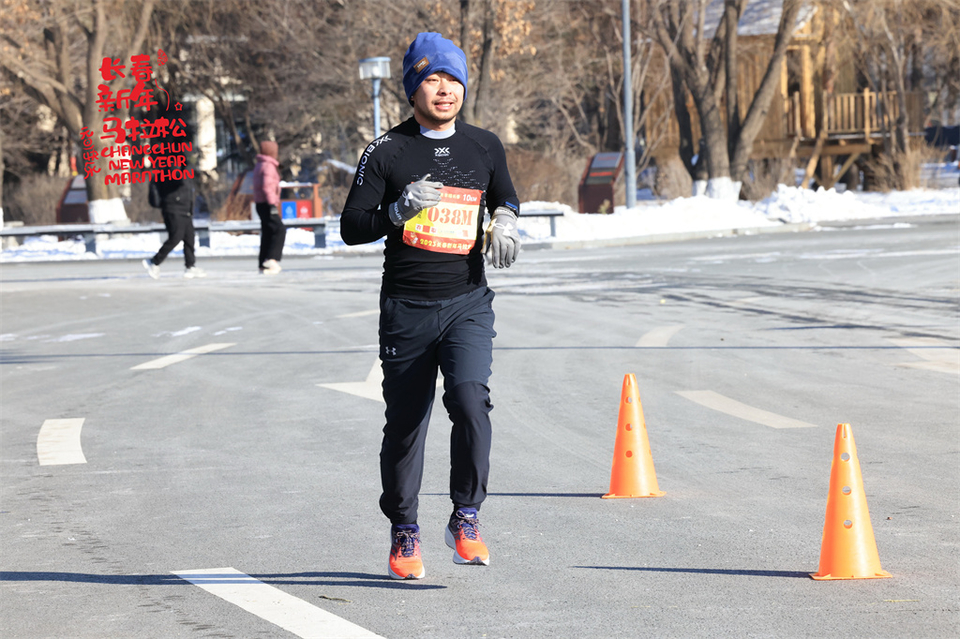 751A1630_调整大小