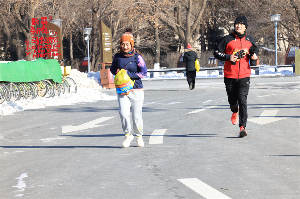 751A1633_调整大小