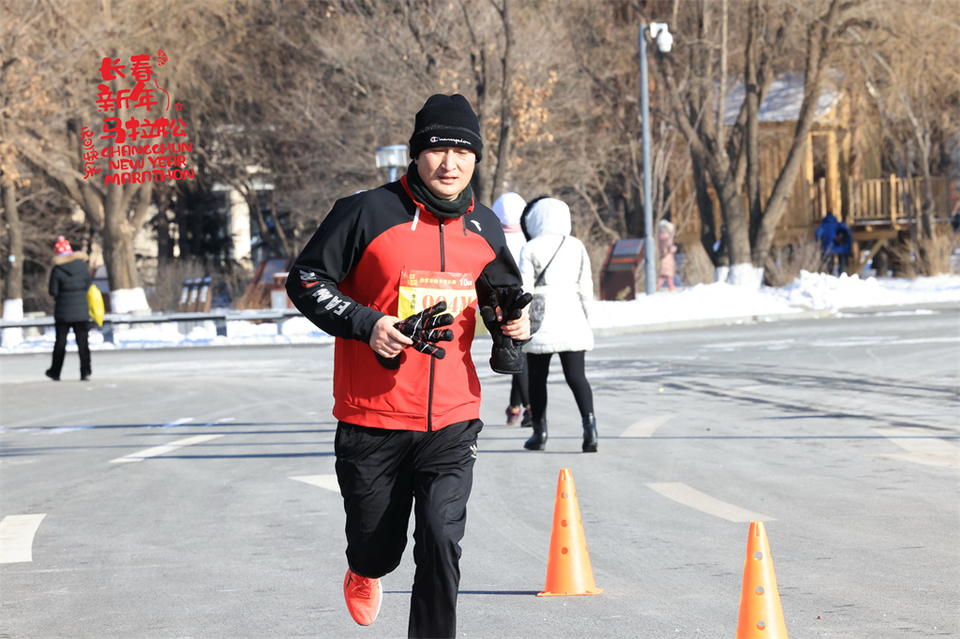 751A1635_调整大小