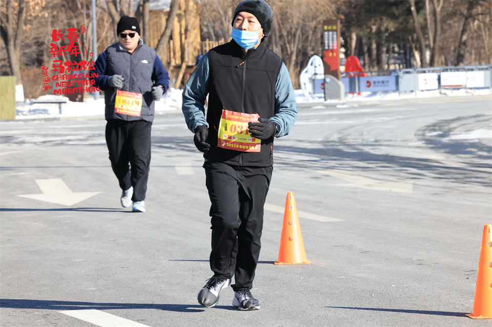 751A1663_调整大小