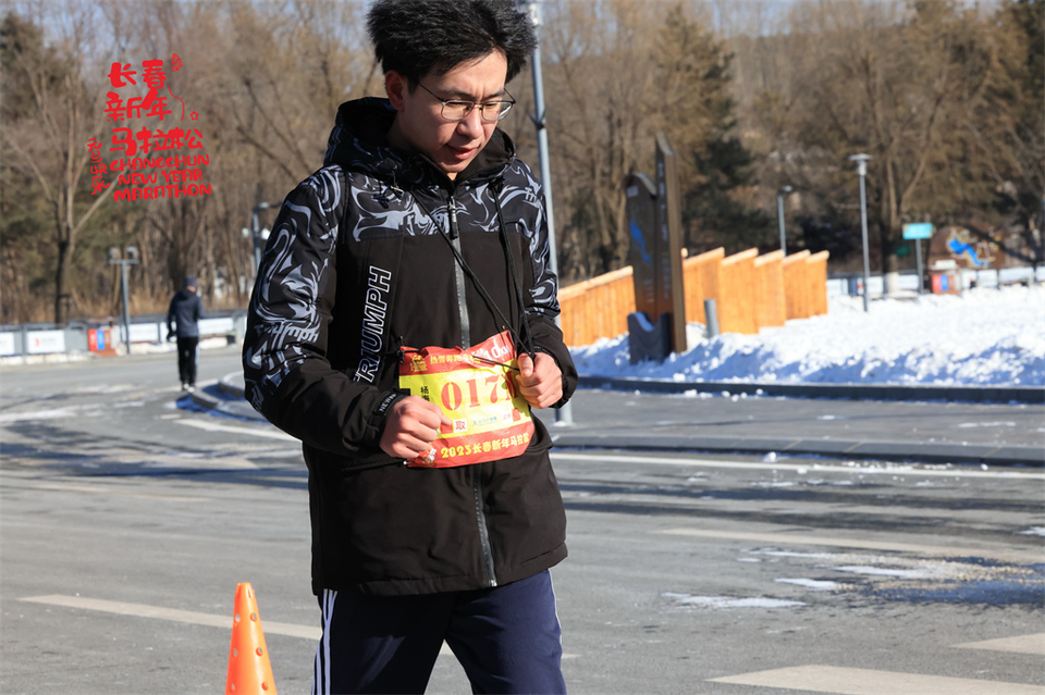 751A1680_调整大小