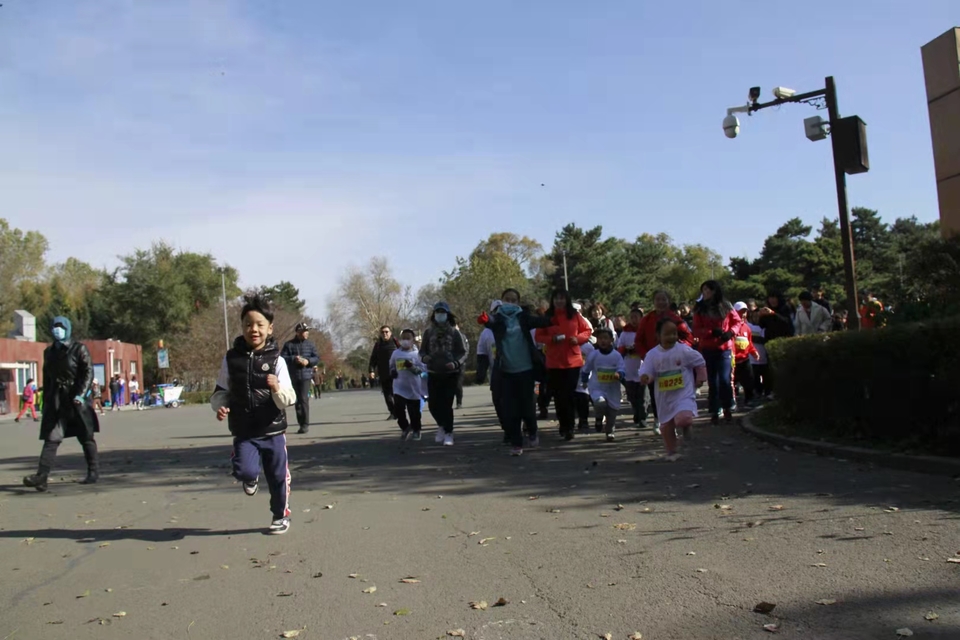 OTAIEI-rKth_ou2Y2c_-MKaezAA9GCR6GvJFC8bVXHyASoIIHR2mQCKH64HV55jX