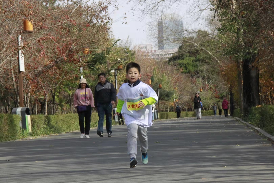 OTAIEI-rKth_ou2Y2c_-MHLF002CTkJ-se61IUqioiSBWKWEy6WSnbT3NzvxzM3u