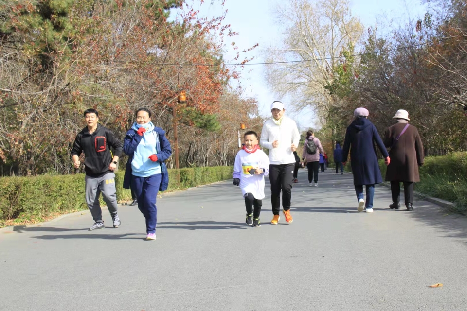 upMMIM_SO75bBHh0G_gLDuOT-f-lkVfq5v5xzcscWeEdO_pNdL-kDsQIdvbmHv2W