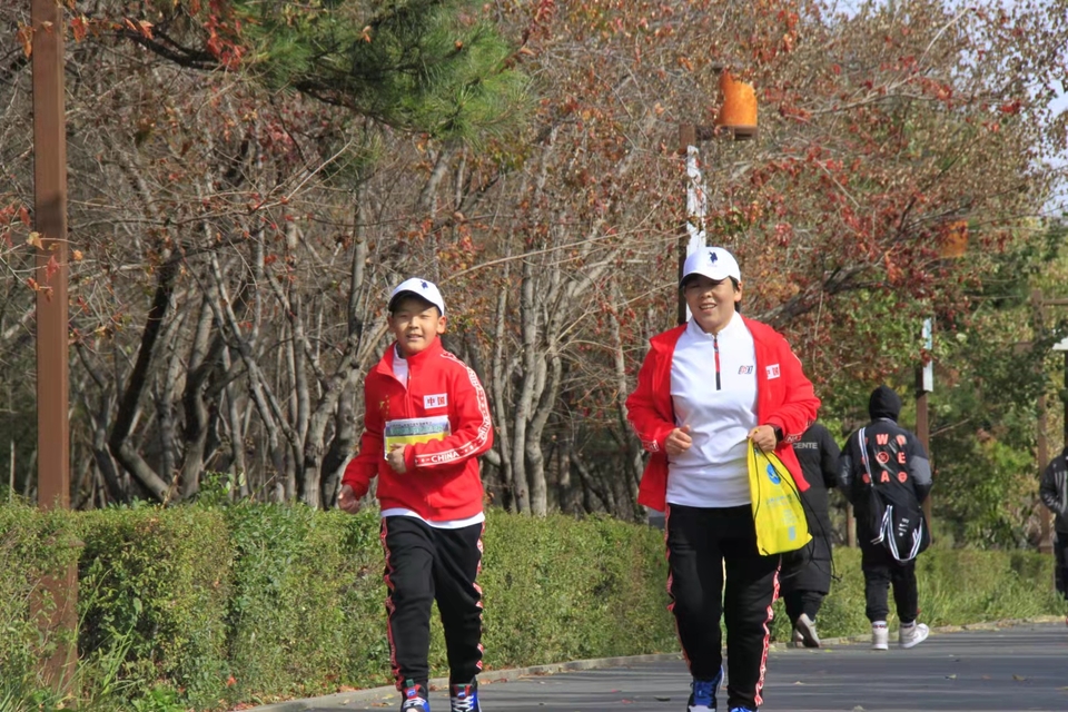 nwvv_niR1i6crHnD6h3Nj0TBaenlApAI_H1L8XvqY5AM0zHR_GWl1Kdbj5CgUkEj