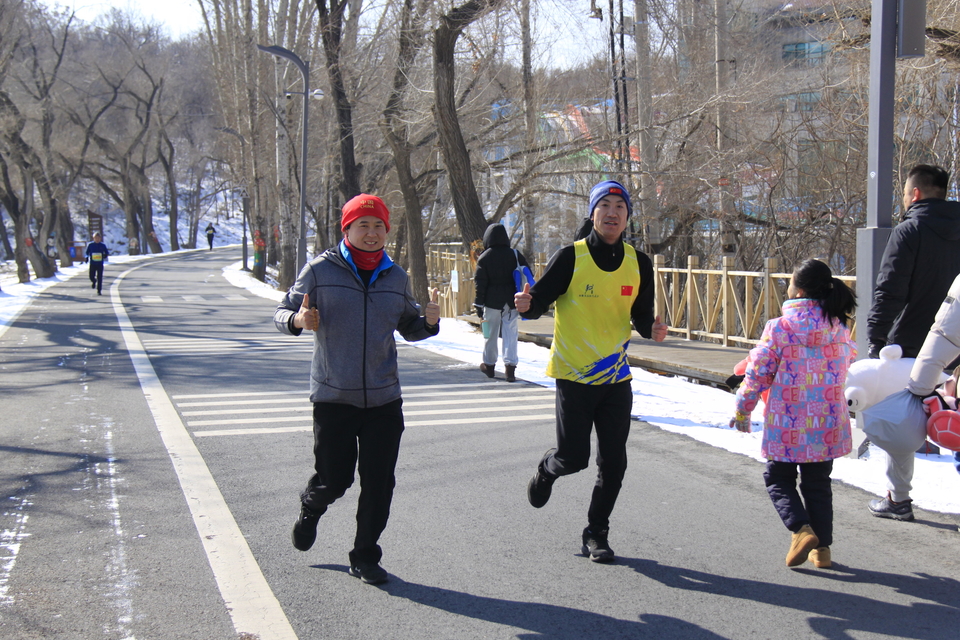 r3NdTbS7XxJT_KvW9E7-WyG07x5ih6_N6AdZ1GsiWC7SqQ-HBuxVqqJGlgEWUMiz