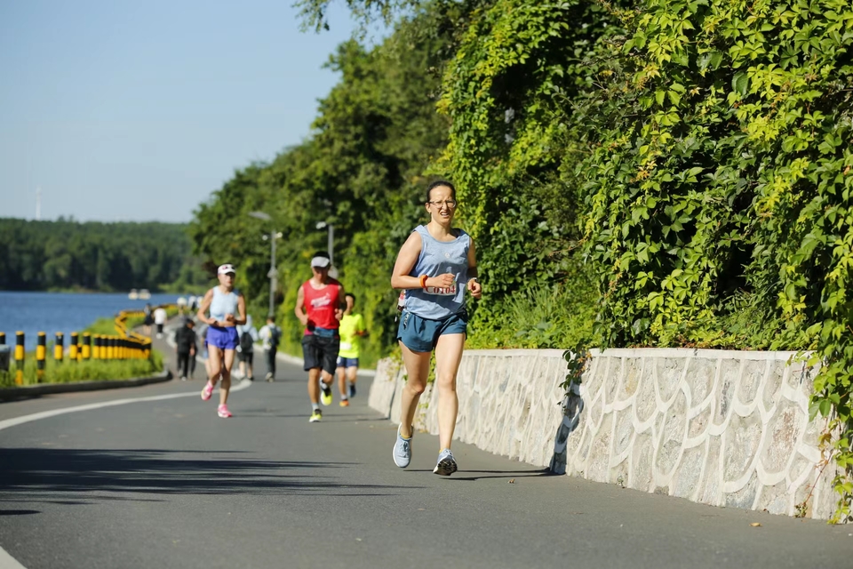 9DWBlssfup42VCh_tTCq77aCeWnAAspmK9kkPdrWgN-AlyDco28vYsQN6rr5I3dG