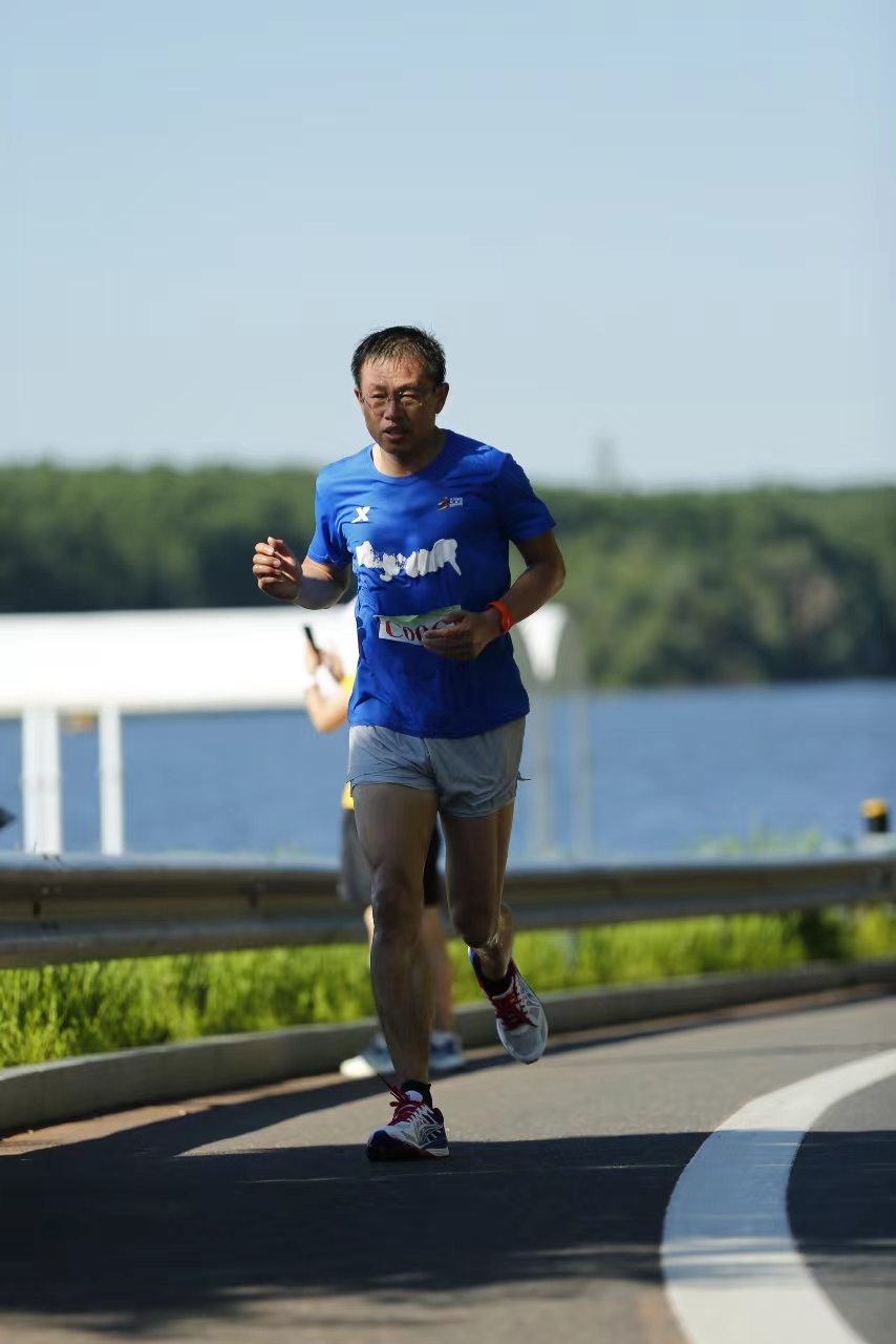 5ybsAWbaUTDWn_6_2J9J2_vpYrmxOxv1cjgZuV2VHSCCLhT_3aPvGMAIcn5tdp7x