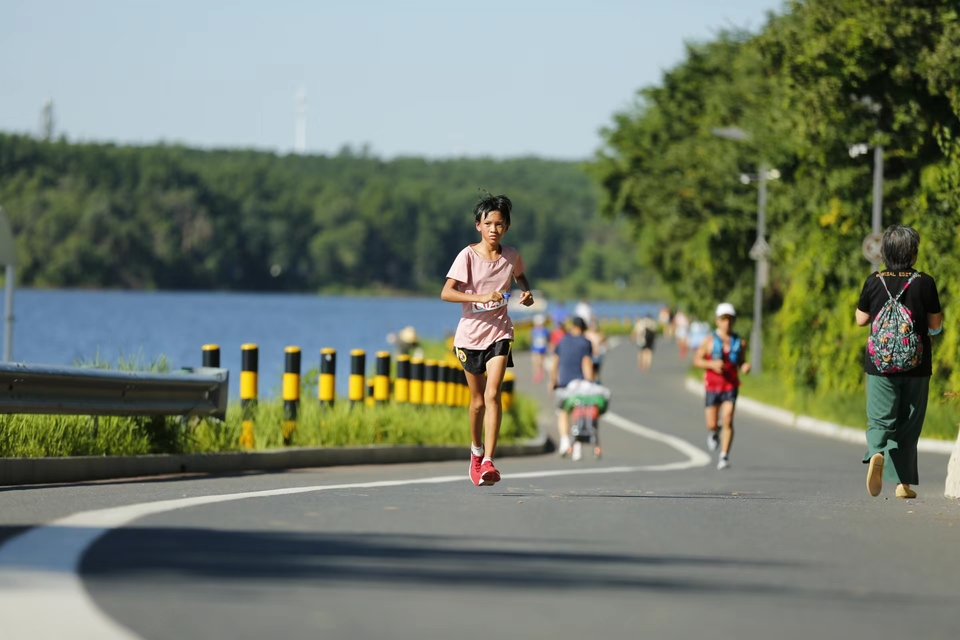 5ybsAWbaUTDWn_6_2J9J23mExNobQXM8273mVLIqkm_tZ3bDHonCk7Xtyek2GugS