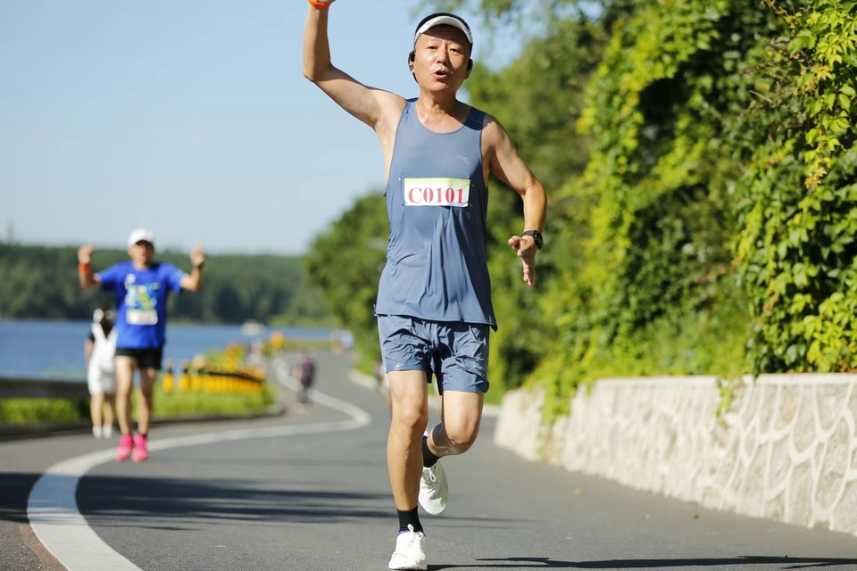 y_HwAXf_oBpELZIC63v8JBnAI-hS7q_xwDTo1_WDgzv4Nkc6P40fMvg-1f3fD8z5