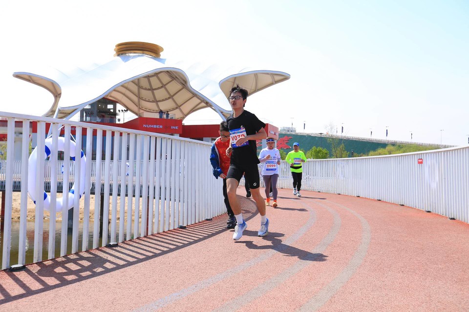 iPesLkPQ2FdssPSU-sYCMbvH2kIoYriPLpFPSb0YISUh4UX-BVKzT_2vlv896Vzg