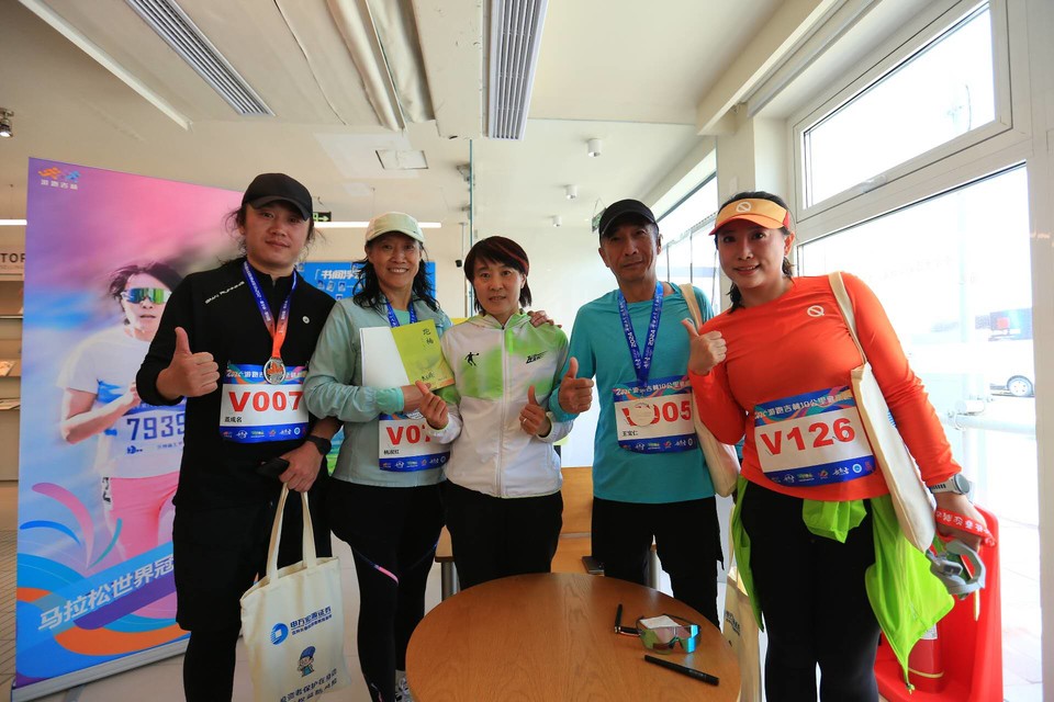 iPesLkPQ2FdssPSU-sYCMX7-Z3ZOcr8aQTO--jyGDGOi0sLdGr9gv24XrOVmbQ37