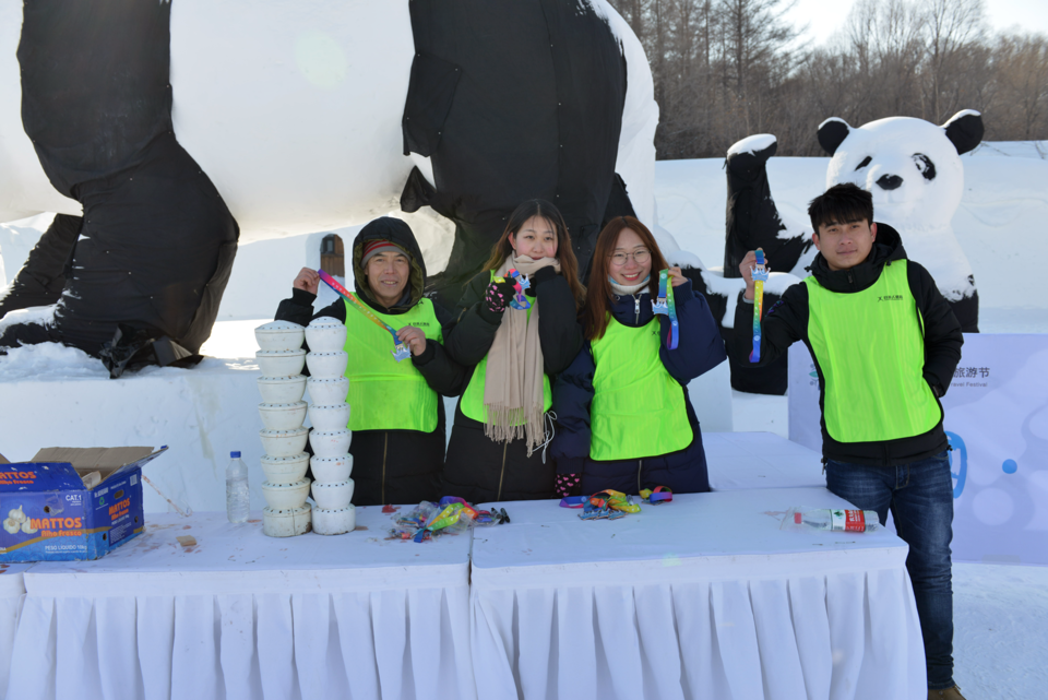 9318EF52-AF3F-4BFF-BB92-5F60FCE42DBB