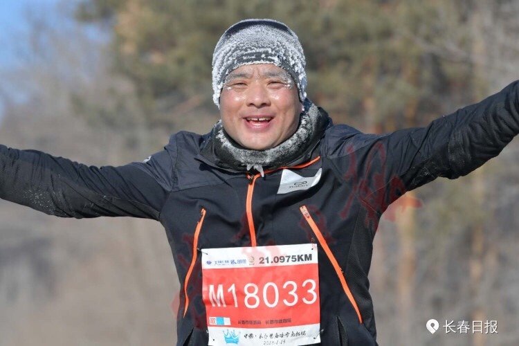 FBFB35B4-19FE-4E9E-A454-DBFE5154B1EF