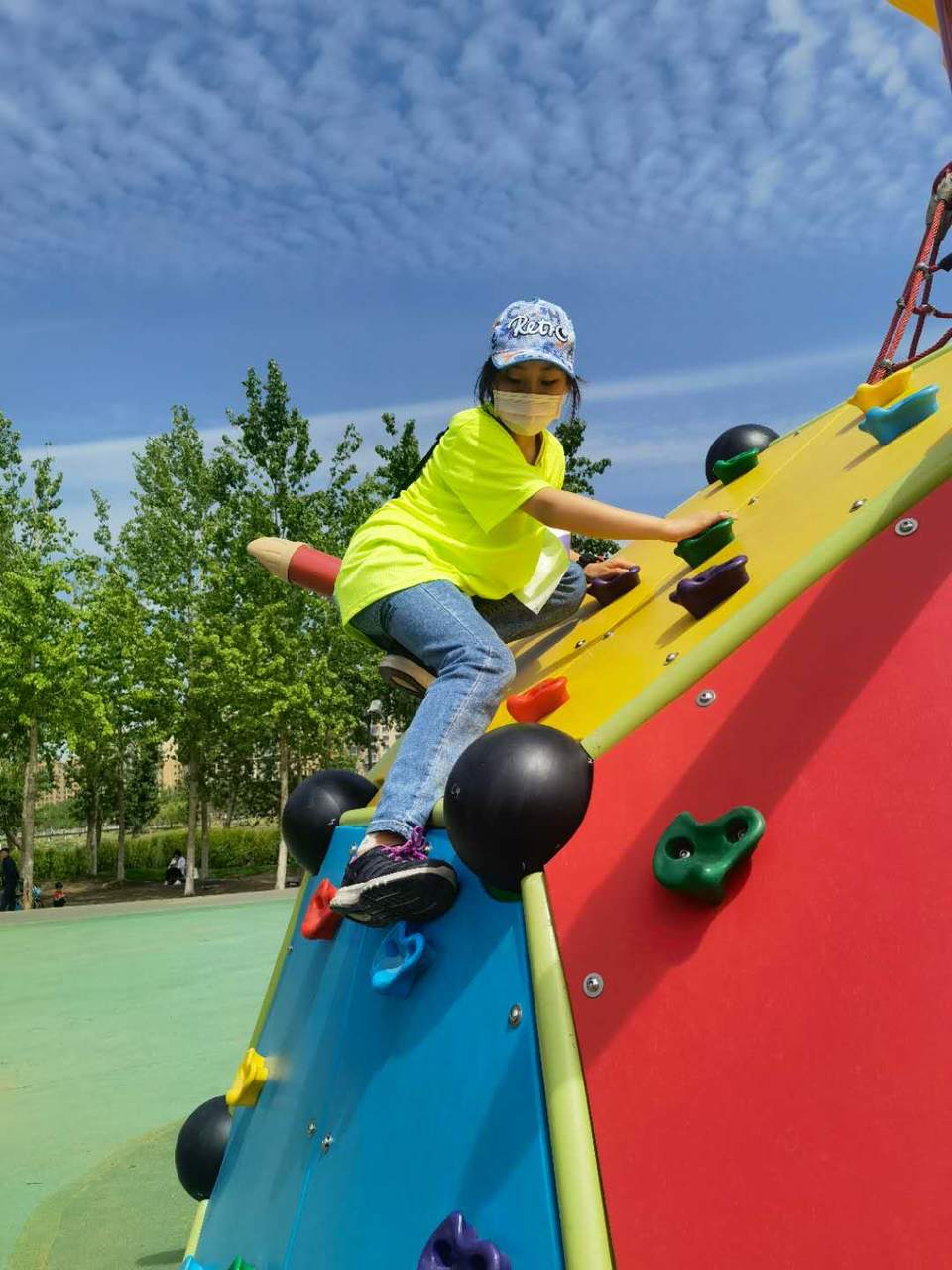 MIDNNX_E83l5jtNSeQw51gYM2lU8lo94-PXGDMQ0ya2NAItHJOuOyY_gLHsSiGes