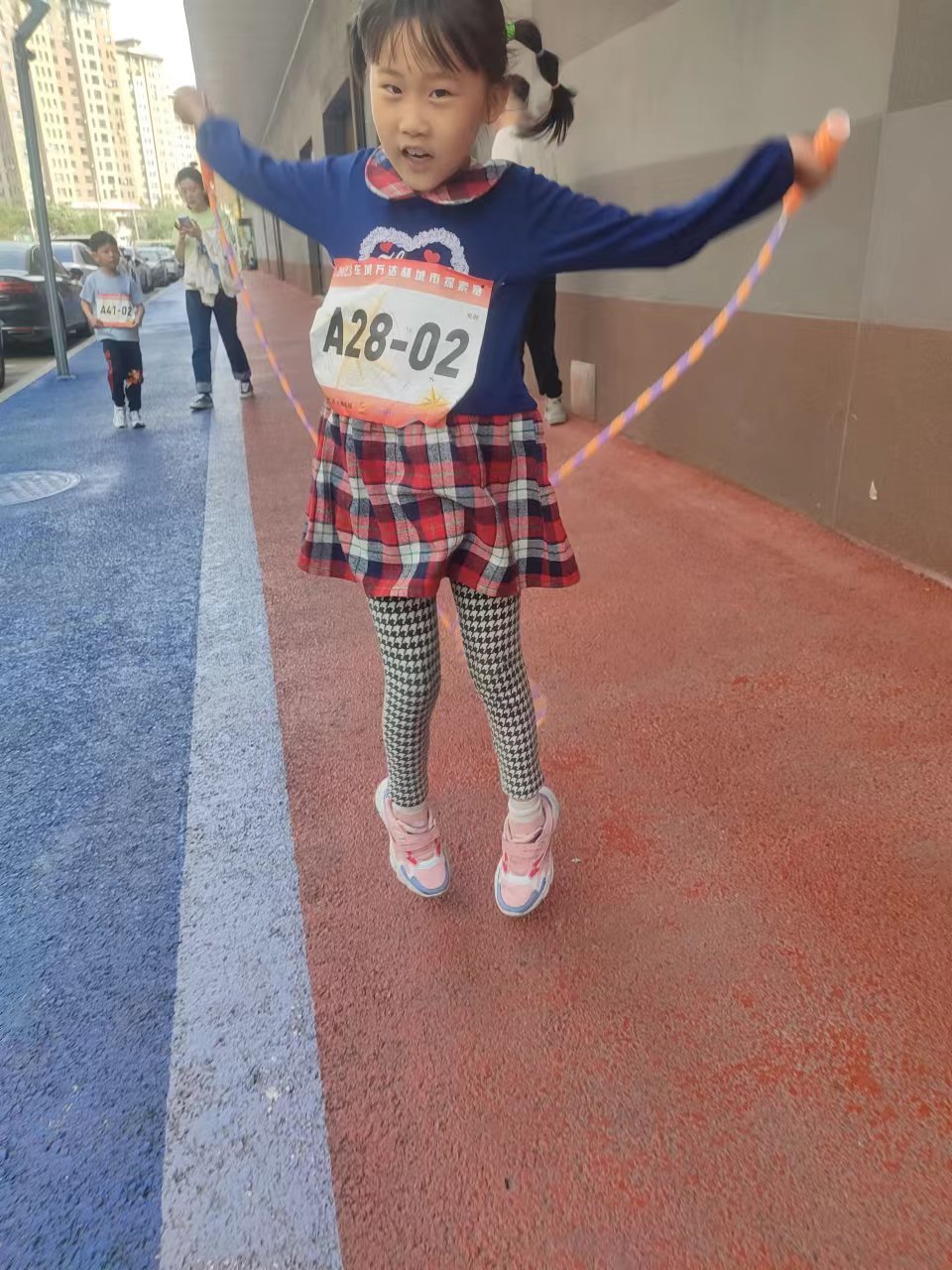 171TQzxEDnu2rO2VGK1_KnRHlCHrv3pXegRXsYnpupLob0QIYf8WvAAdgb5V_wGe