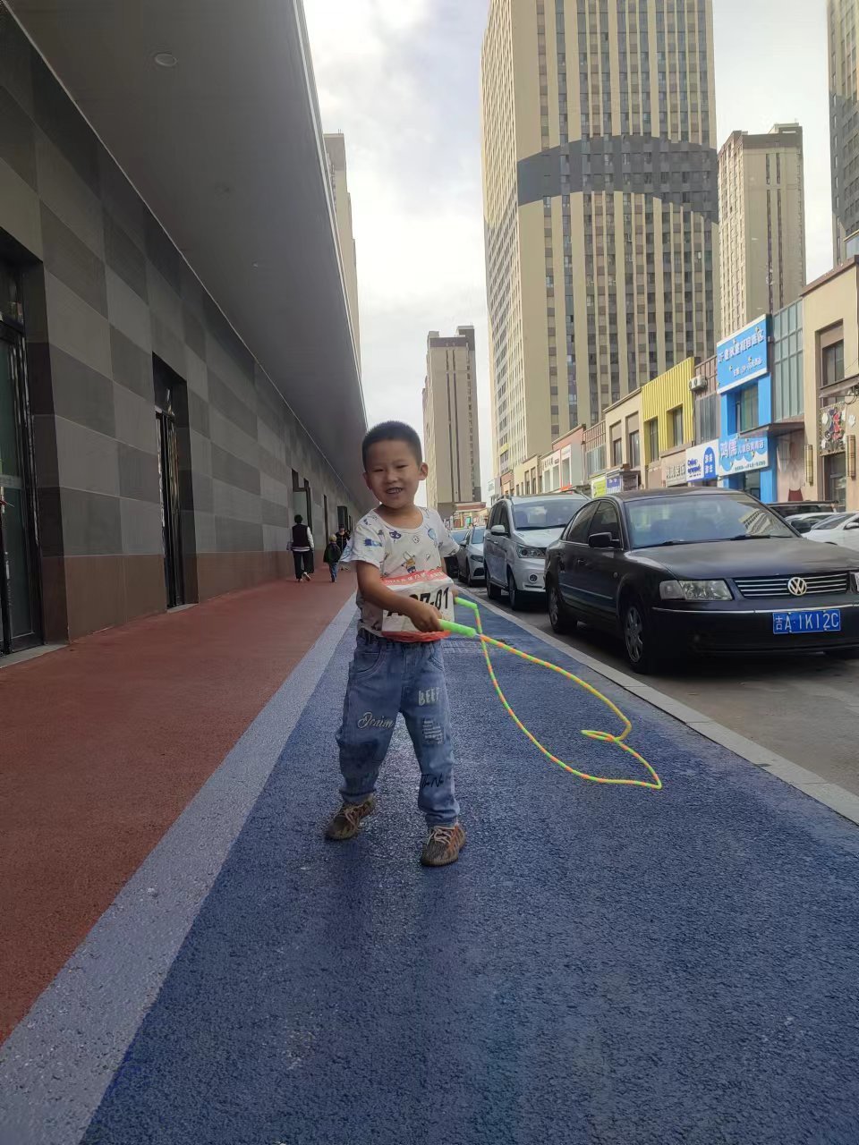 171TQzxEDnu2rO2VGK1_KrYfl7Hk_w2YvN5OfW0bpS0ln_iFMMM477AdPHC57Dp0