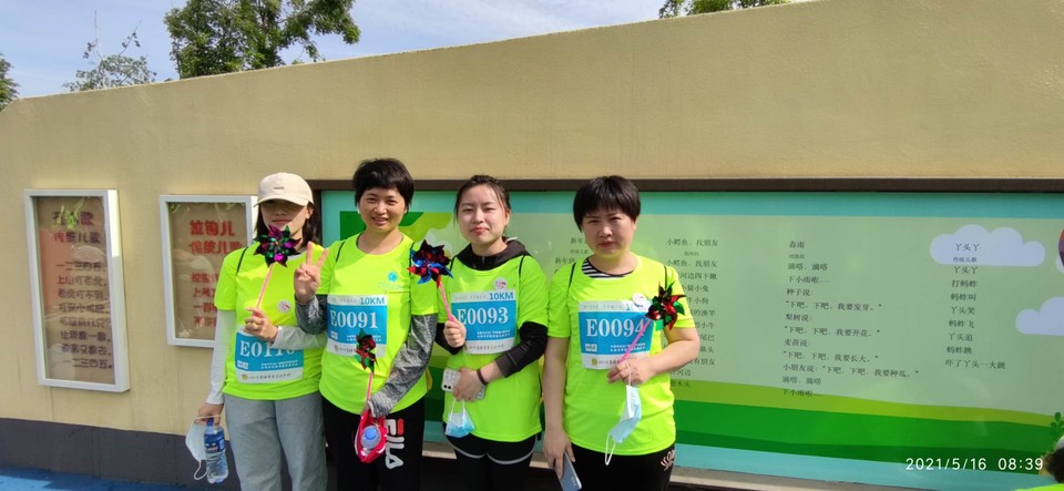 qcAUC-H-3jJsIowKtExHm_kXLwy8R2QEX1--NBRH94tnZwRUthu3JdG64OxfMMfF