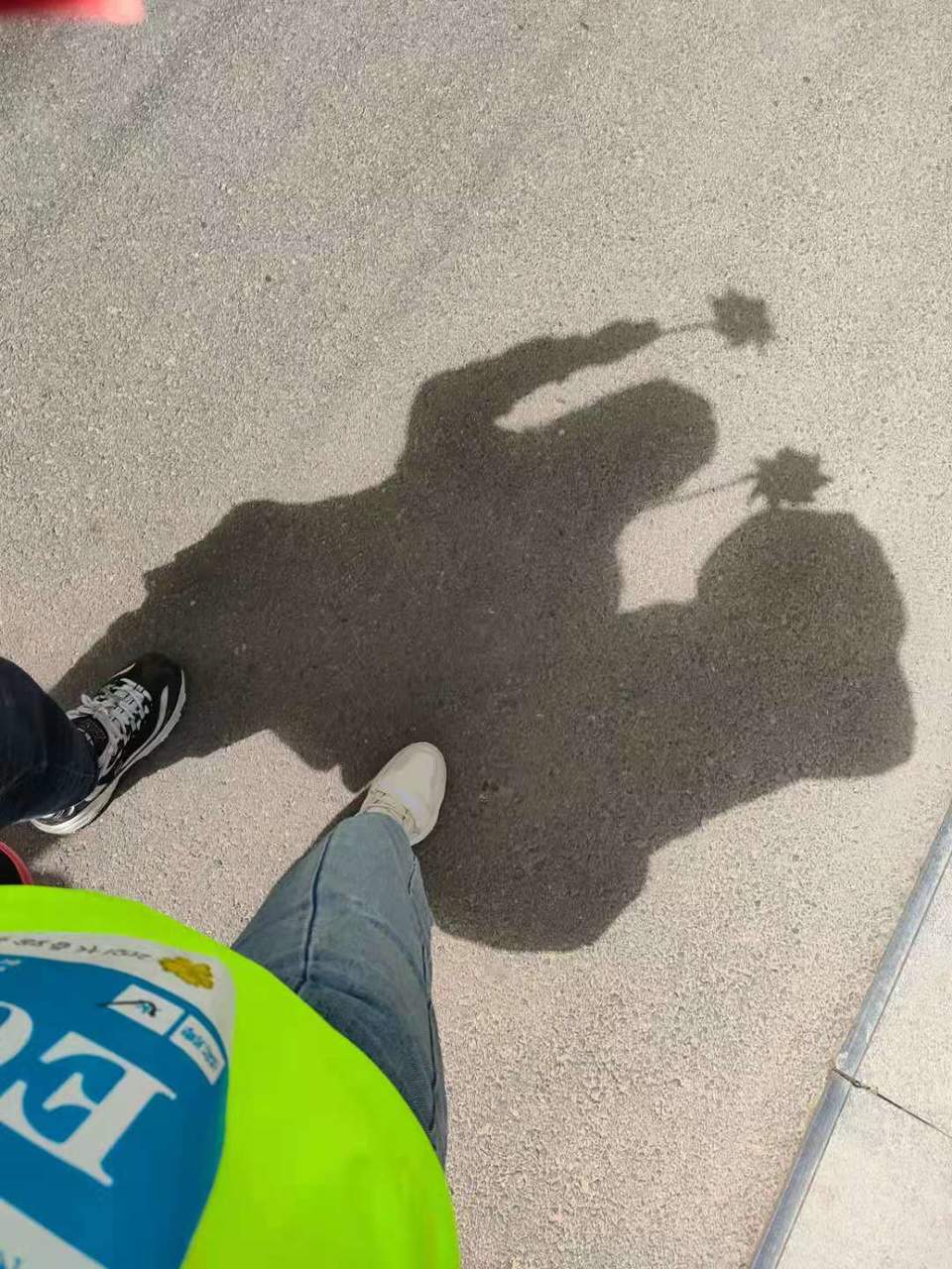 Zi031dDzUbCaUY2O9ymhW4HMtK1VOzc0qZy-BartxFK8svB0-sdHeipNzsP--Crs