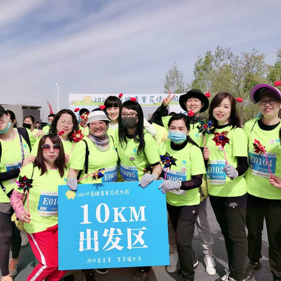 FUzJ2ZHv2lOX1L4ug_y0-wDwSNgbht3mFcg0dSaAi7AgK1_LvPP3lJ753hBjsRms