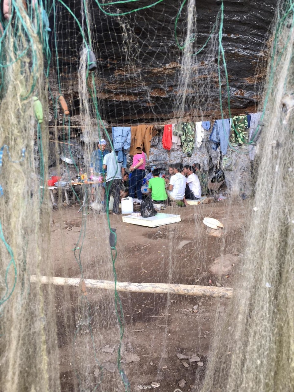 57F95CF3-06D3-472F-B6F6-C3DE9EA4D091