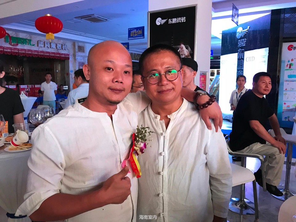 5350BDCE-EA8E-4019-B734-351431274A6F