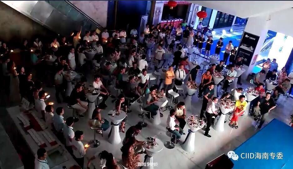 415D9B25-E360-4FDC-9EAE-EED9B8DAD41A