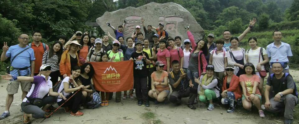 %O)A[0`78YM5}ZF6Q$X88EE