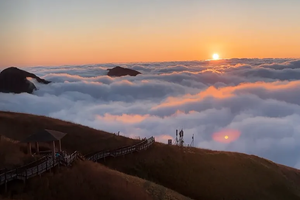 5月23-24日【武功山纯玩2天】 看云卷云舒、日出日落、星空银河（428元含大巴车+帐篷住宿+门票+往返索道+景交）