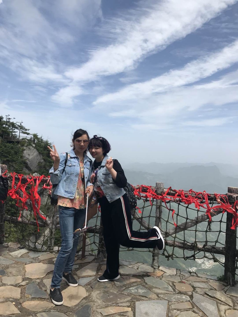 mmexport1526985437172