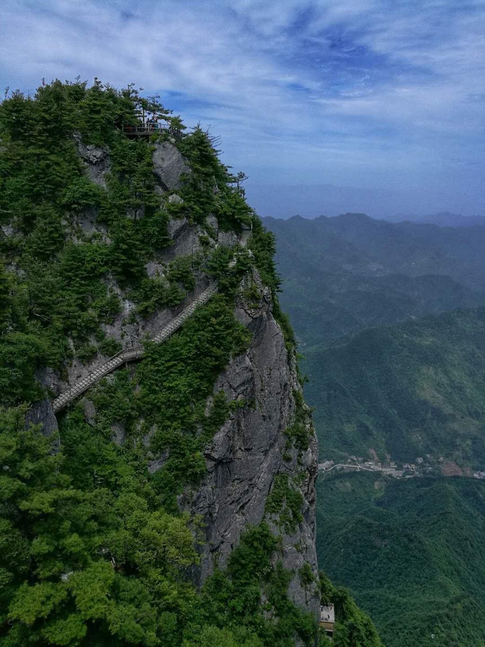 mmexport1527424879867