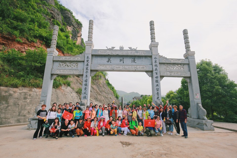 mmexport1527478952948