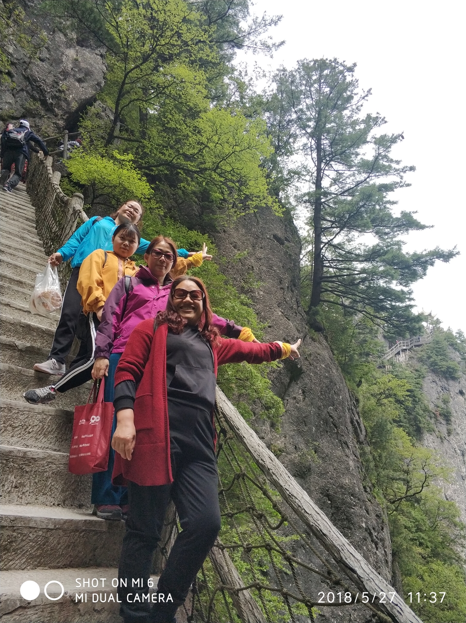 IMG_20180527_113719_1