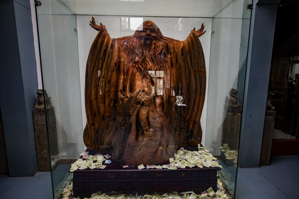 49c6a83c6196657cc8cad269e0b1551