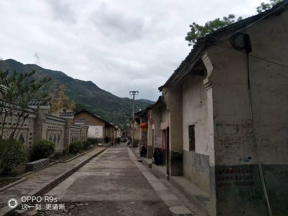 6902819f8470629d8e1c878bd97f88f