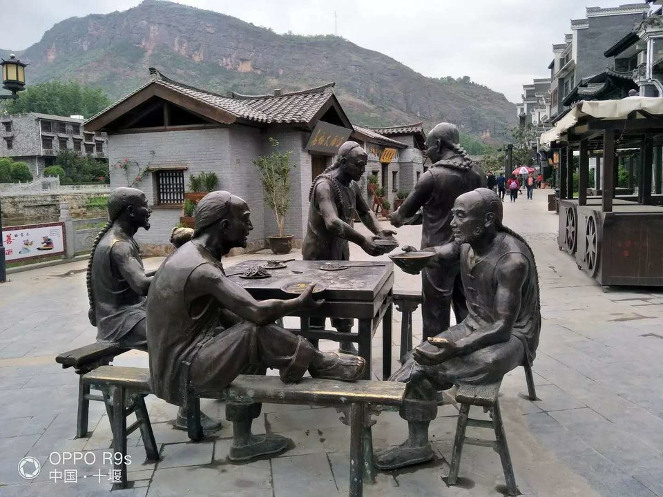 aa282666f186fdd7c39383cf94e8991