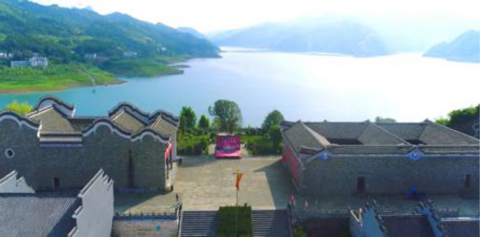 圣水湖2.png