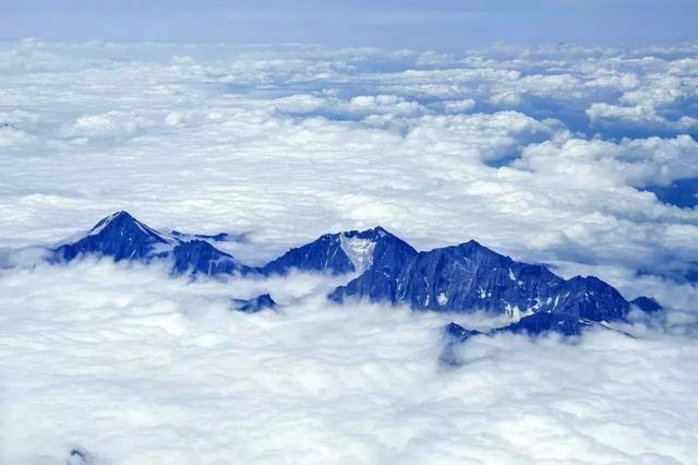 成都出发300km，中国版的黄石公园！亚洲最大冰瀑，最梦幻的震撼