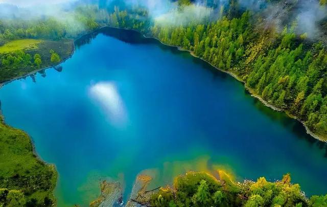 成都出发300km，中国版的黄石公园！亚洲最大冰瀑，最梦幻的震撼