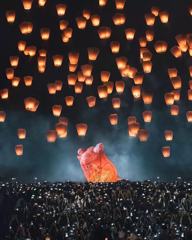 一位外国小伙被中国美景深深吸引，拍出了中华大地最美神韵