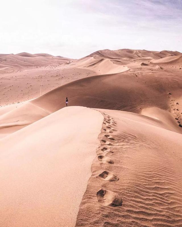 一位外国小伙被中国美景深深吸引，拍出了中华大地最美神韵