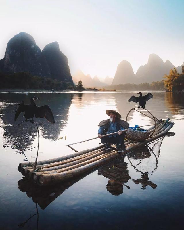 一位外国小伙被中国美景深深吸引，拍出了中华大地最美神韵