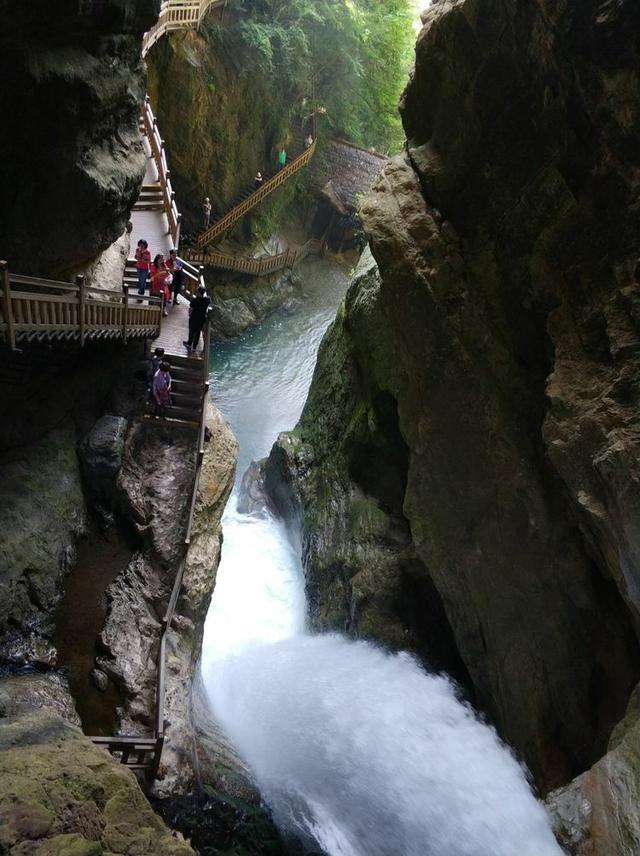 【传说游神龙架】之官门山、神农坛、天生桥、神农顶
