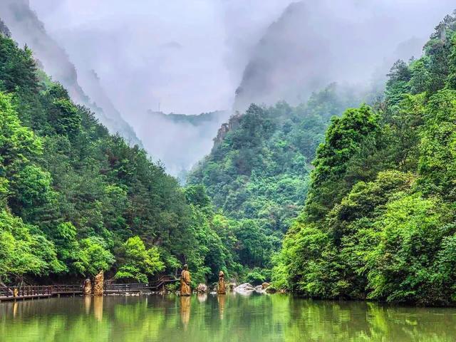 国内罕见的中华第一高瀑，刚开放就“爆”了！