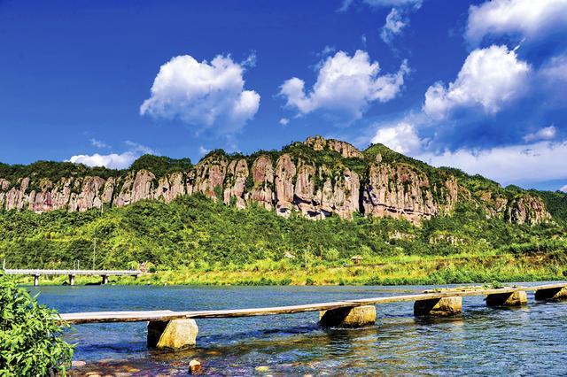 国内罕见的中华第一高瀑，刚开放就“爆”了！