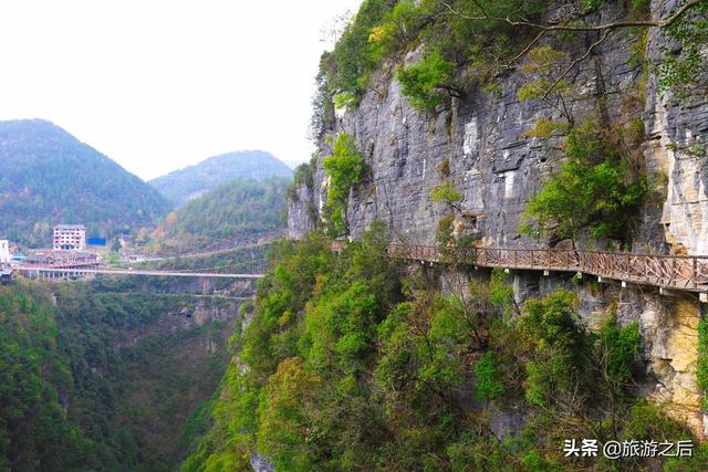 湖北小县城的一条小河，惊世骇俗的自然风景，不仅仅是人间仙境