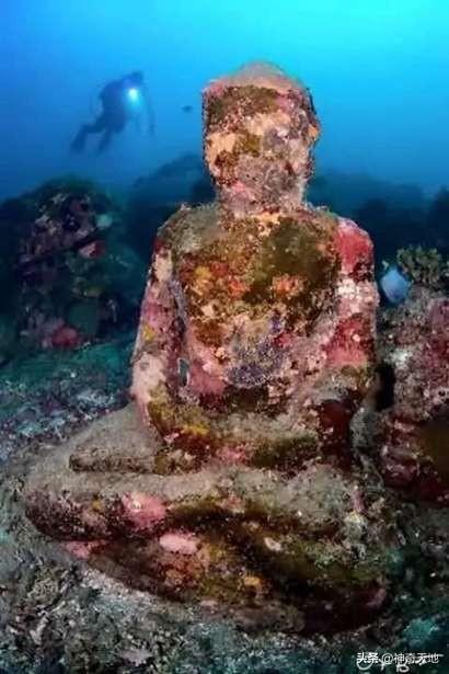 故事：海底惊现千年佛寺，再现婆罗浮屠