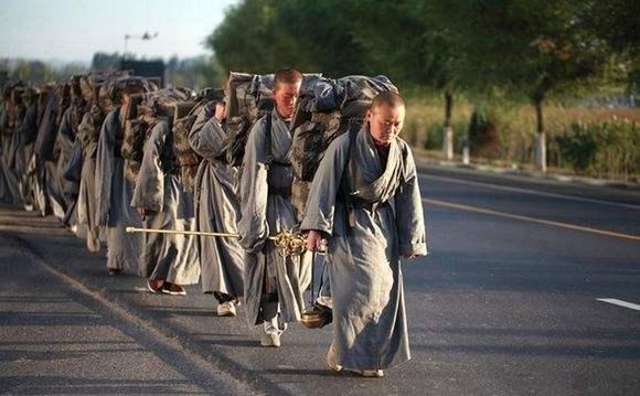 好一块佛家圣地！中国有座大悲寺，带你看看真正的修行