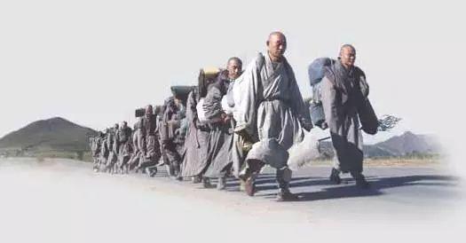 好一块佛家圣地！中国有座大悲寺，带你看看真正的修行